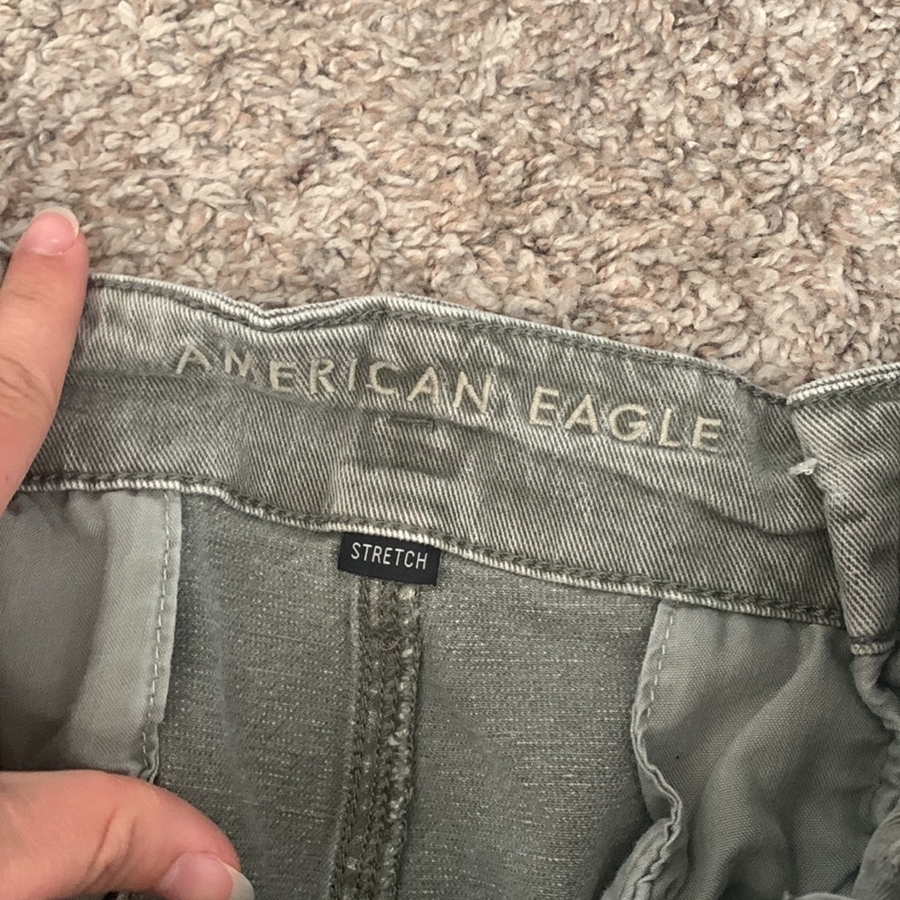 American Eagle highest rise mom short - Picture 2 of 4